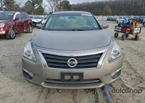 2014 Nissan Altima 2.5 from USA, damaged, VIN 1N4AL3AP1EC126033
